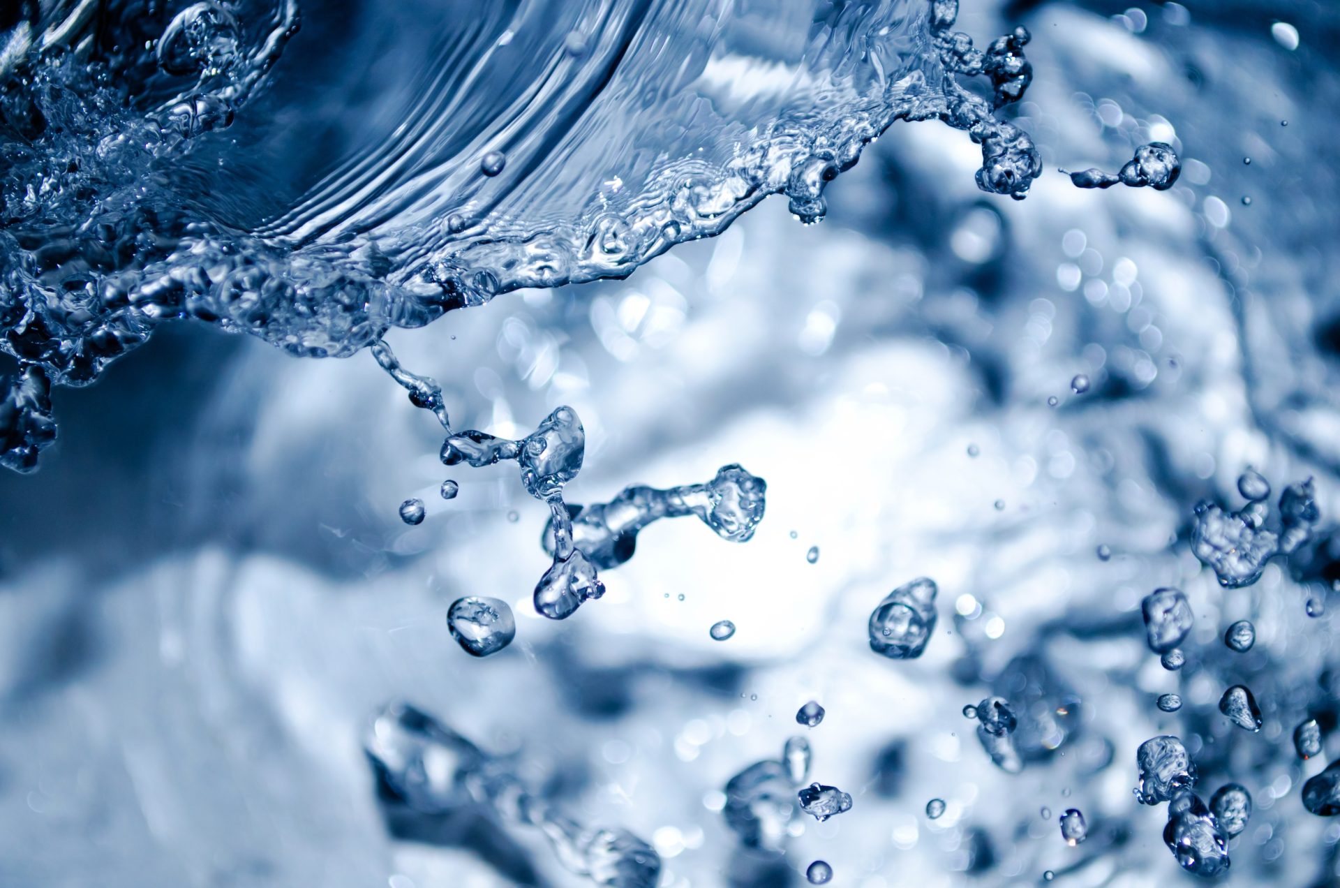Wasser, Luftblasen, Ozonbehandlung